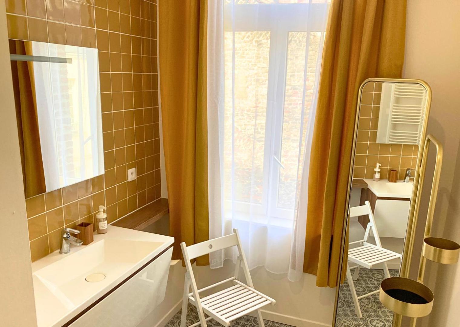 Le Bohemian Chic - 4 Chambres En Hypercentre De Saint-Omer, Ideal Pour Les Groupes Sint-Omaars Buitenkant foto